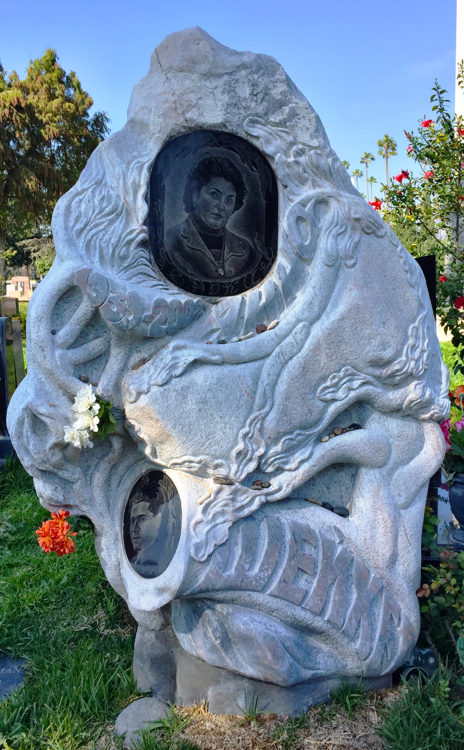 01933319891c1522ea42a2bc0789be3f7399c7c708